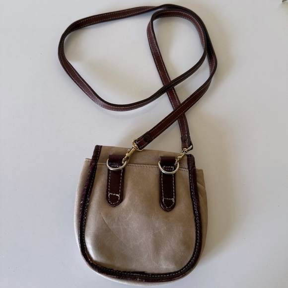 Tignanello Mini Crossbody Leather Purse Bag Handbag Classic Beige Brown - Picture 2 of 11